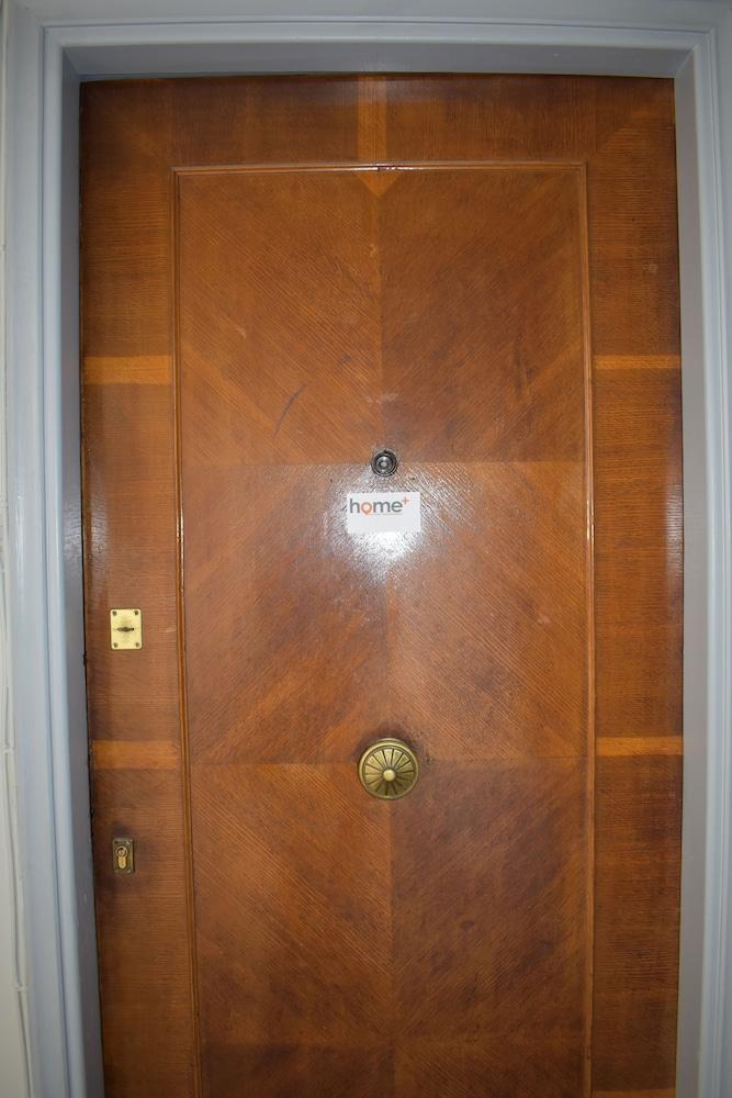 Athenian Modern Apartment Mavili Square ภายนอก รูปภาพ